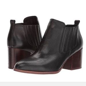 (NWB) Isola Olicia - Ankle Boots